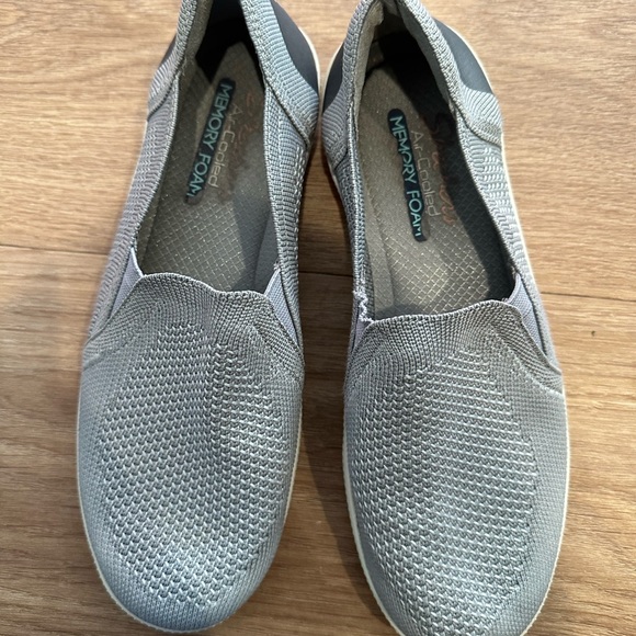 Skechers Men's Gray Slip-On Loafers - Picture 2 of 5